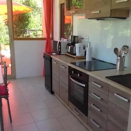 Charmant Pres D'ajaccio Avec Terrasse Apartmán *